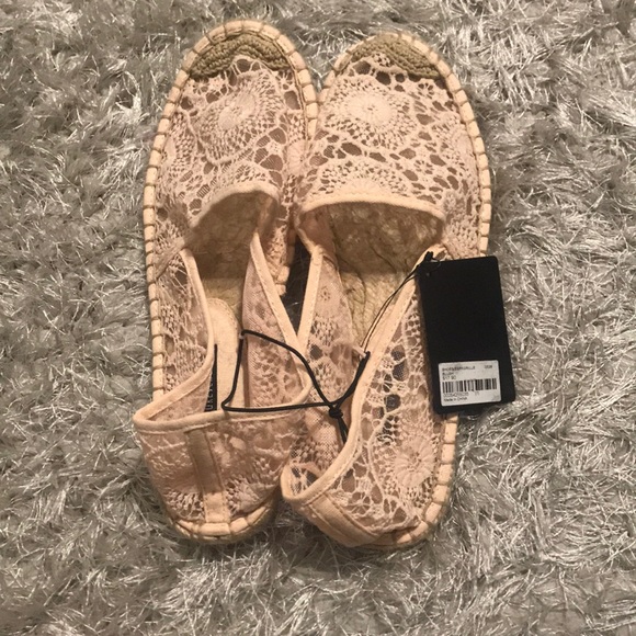 Forever 21 Sandals - Picture 1 of 5